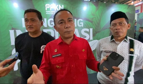 Wagub Kalbar Sebut PETI “Buah Simalakama”, Dorong Legalisasi Tambang Rakyat